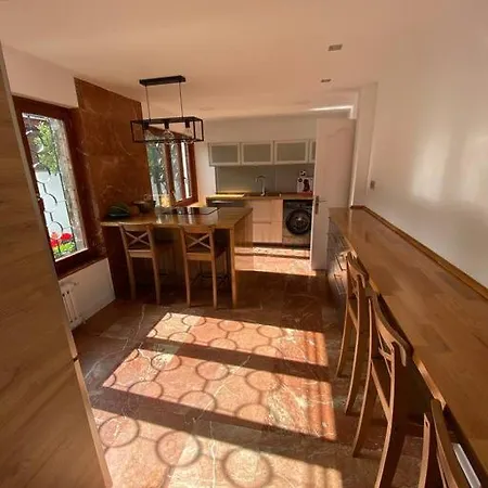 Vakantiehuis Marola 18 -